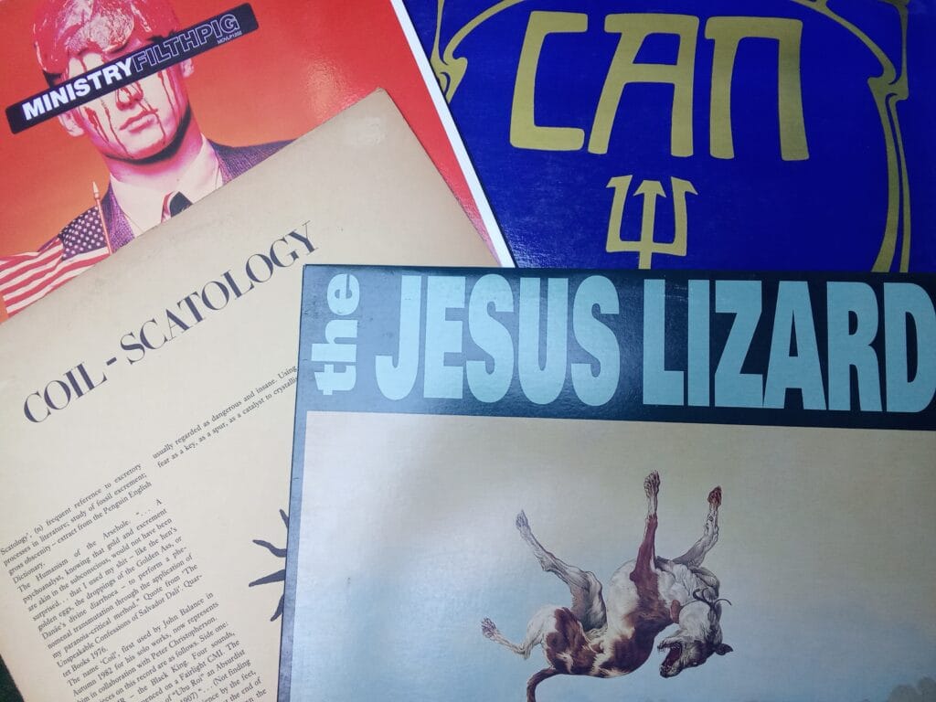 Pochette d'albums de The Jesus Lizard, de Can, de Scatology de Coil et Filthpig, de Ministry. Les uns sur les autres.